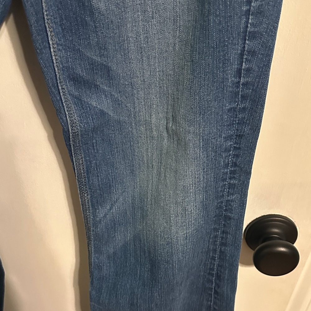 New York & Company Blue Flare Jeans size 8‎ - Picture 2 of 6